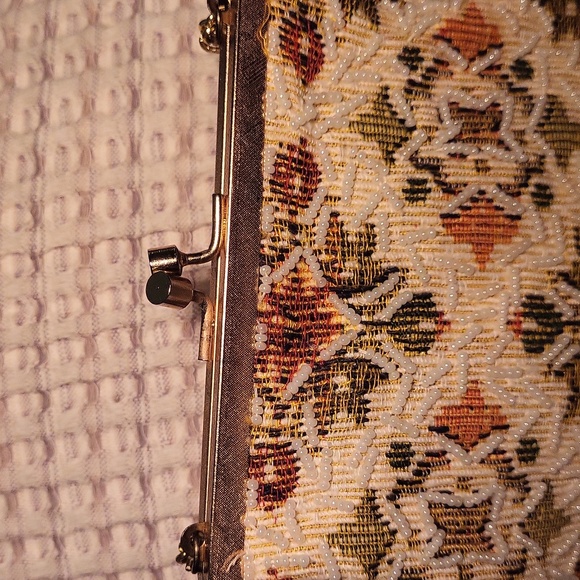 Vintage Beaded Kisslock Bag JT - Picture 3 of 7